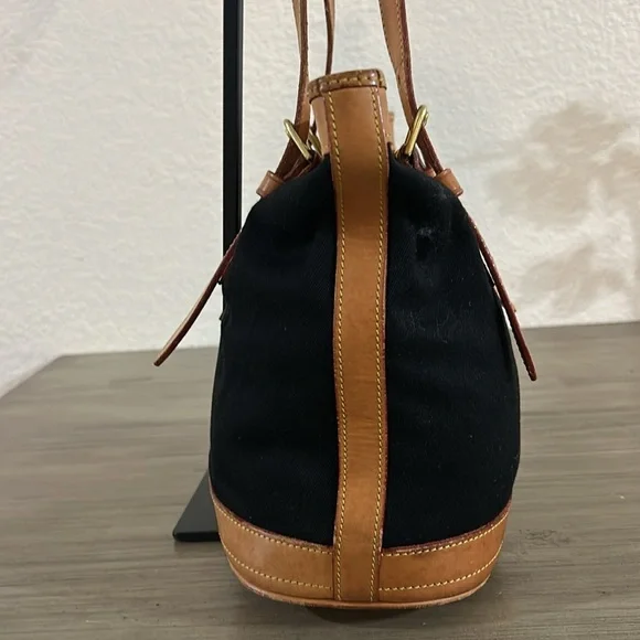 Vintage Dooney & Bourke Cabriolet Black Canvas / Leather Trim Bucket Bag - Picture 7 of 12